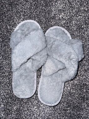 Slipper -9-10